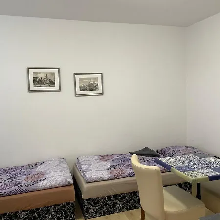Pensión četnická Stanice Hluboká