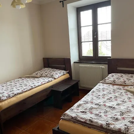 četnická Stanice Hluboká Penzion
