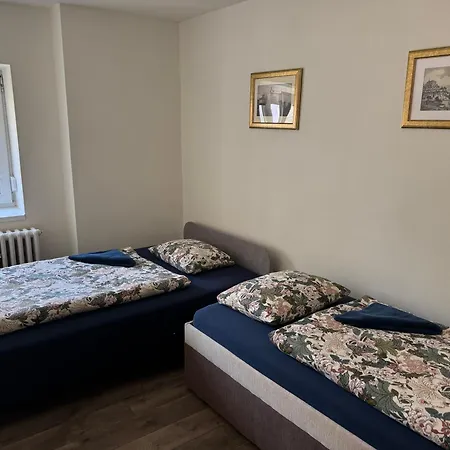 četnická Stanice Hluboká Pensión 4*
