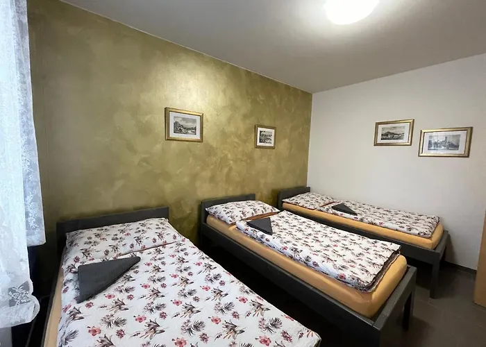 Cetnicka Stanice Hluboka Vendégház Hluboká nad Vltavou