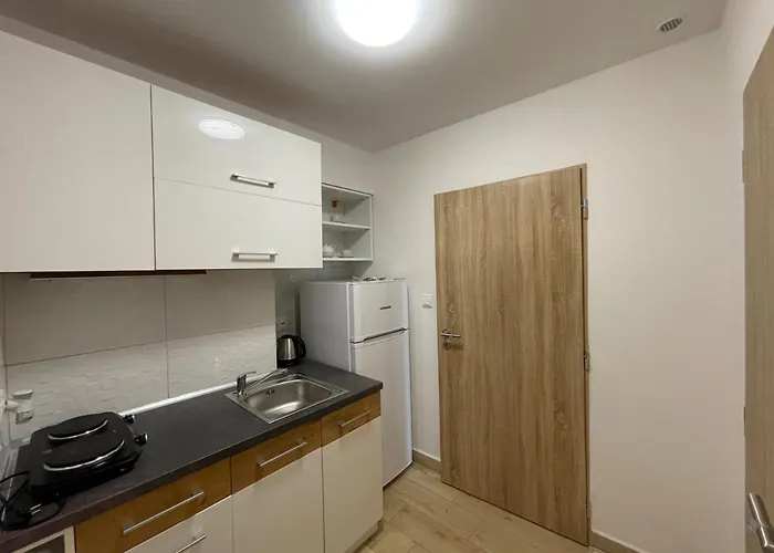 Vendégház Cetnicka Stanice Hluboka 4*